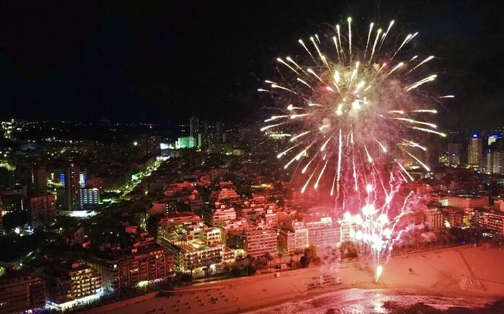 Castillo de fuegos artificiales FMP 2022